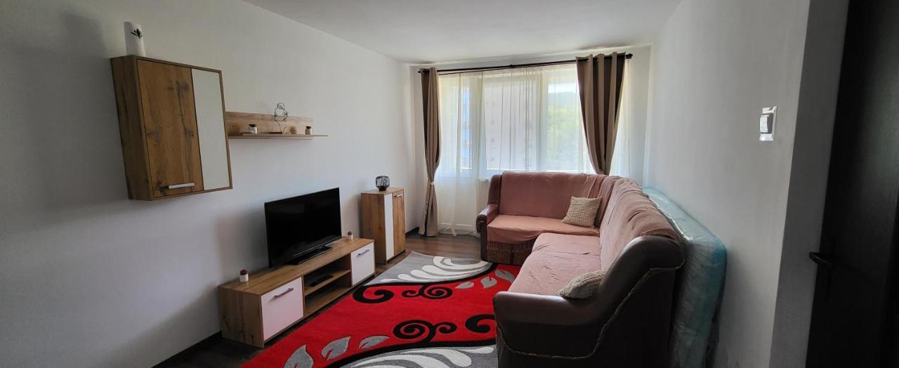 Apartament In Regim Hotelier Deva Exteriör bild